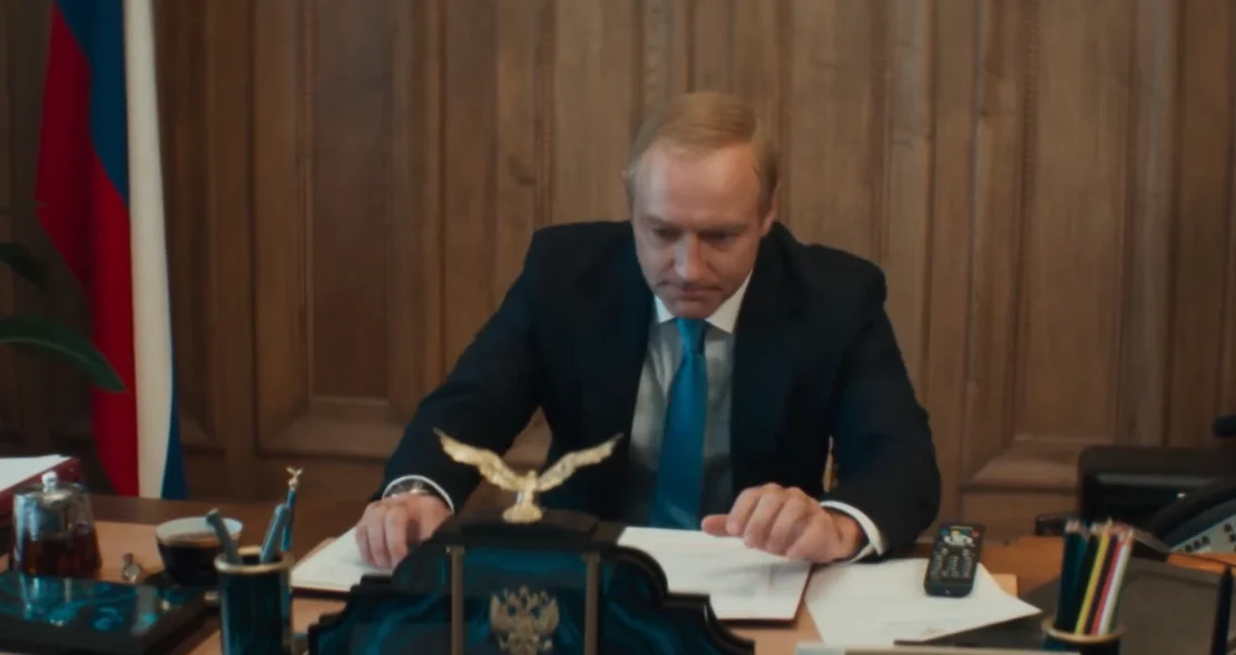 Screenshot 2026-10-24 at 17-42-16 Kremlin'in Büyücüsü 2025 Filmi 1080p Full HD izle.png